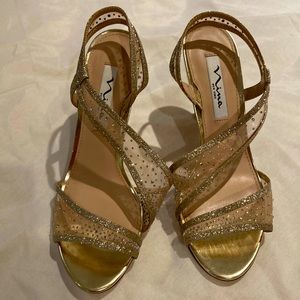 Nina New York formal gold sandals with rhinestones on the straps, size 7.5M